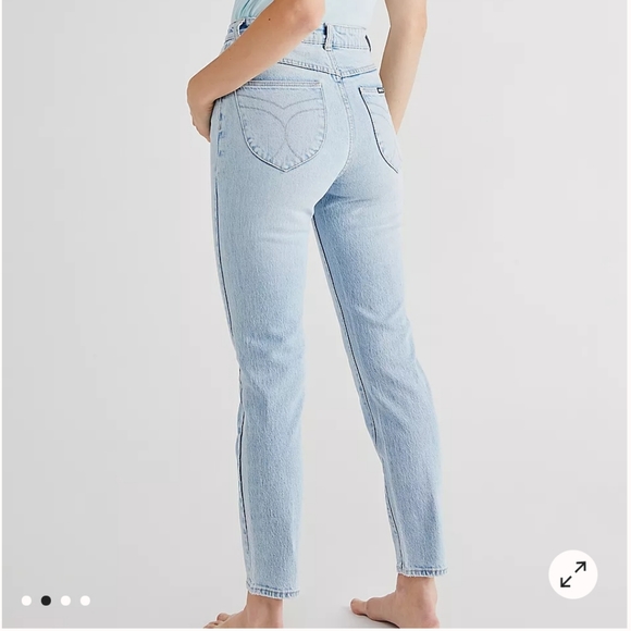 NWT Rolla's Dusters Ankle length Jeans Light Wash High Waisted Size 30 straight - Picture 2 of 9